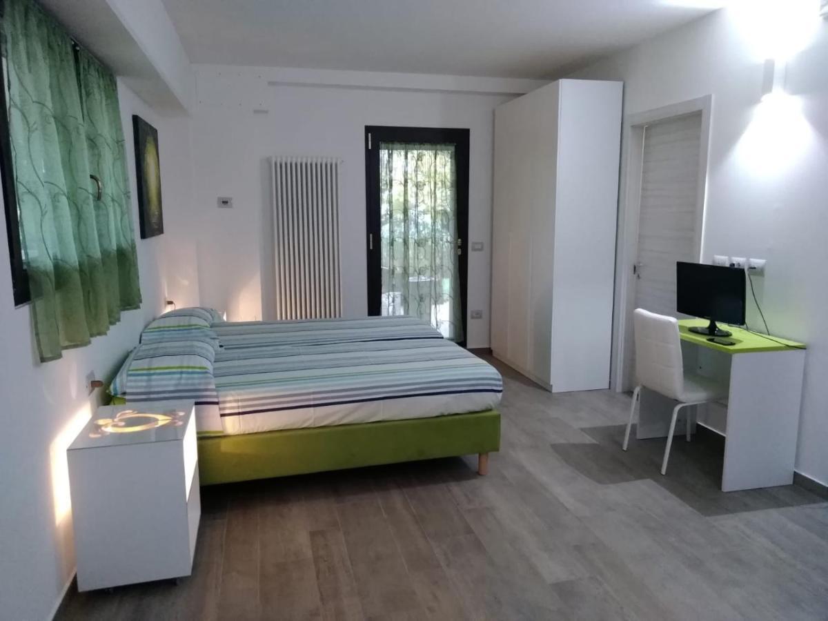 Bed and Breakfast "Cara Pace" In Collina Per Famiglie Montefiore Conca Exteriér fotografie