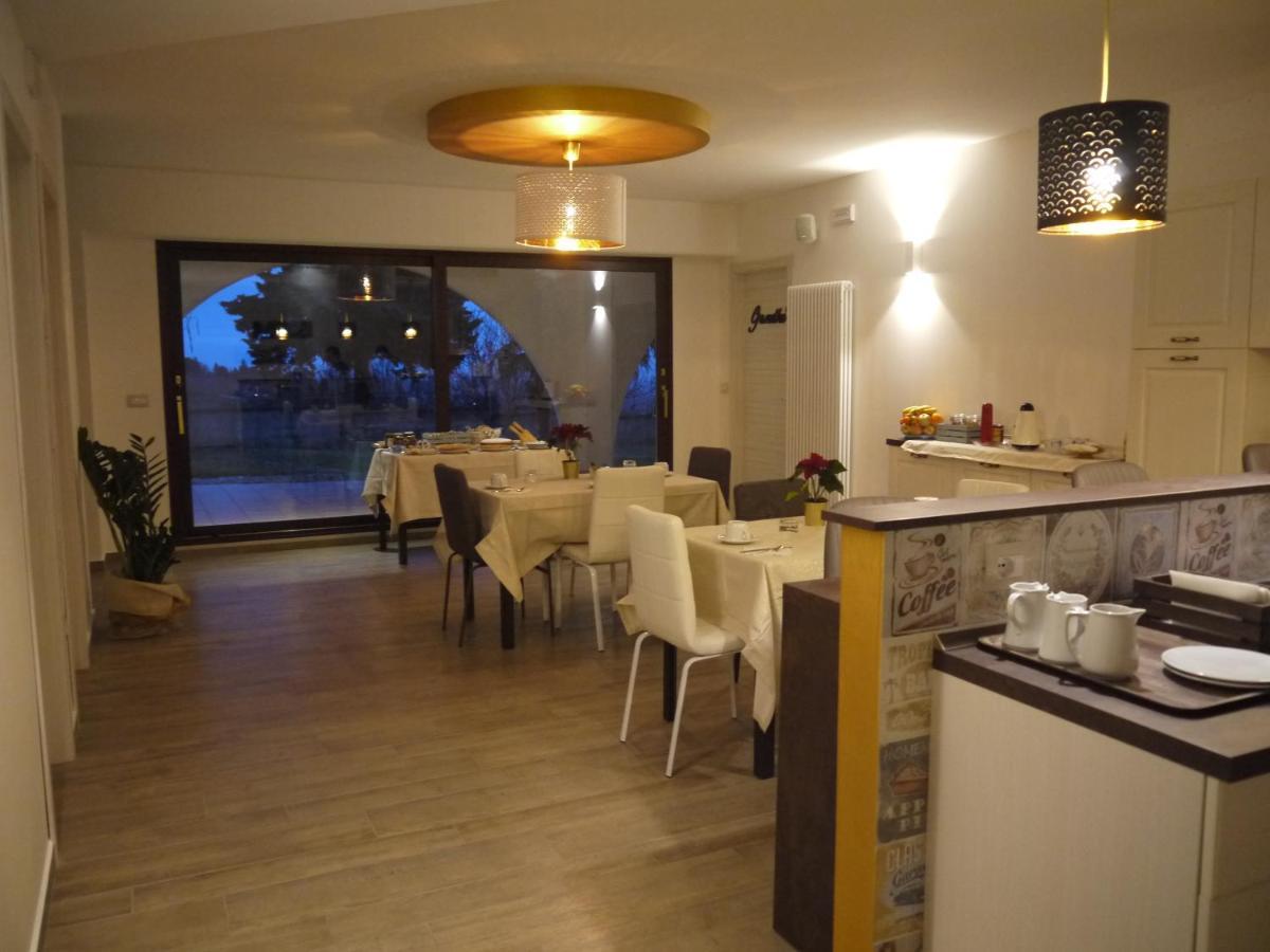 Bed and Breakfast "Cara Pace" In Collina Per Famiglie Montefiore Conca Exteriér fotografie