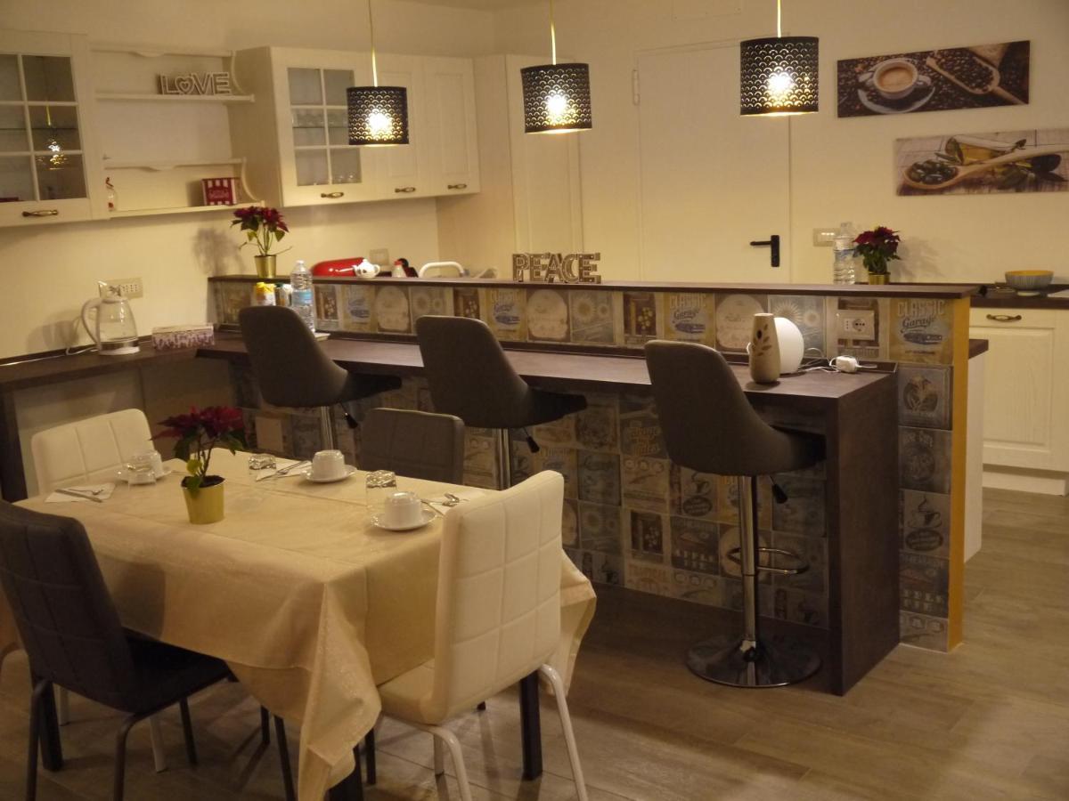 Bed and Breakfast "Cara Pace" In Collina Per Famiglie Montefiore Conca Exteriér fotografie