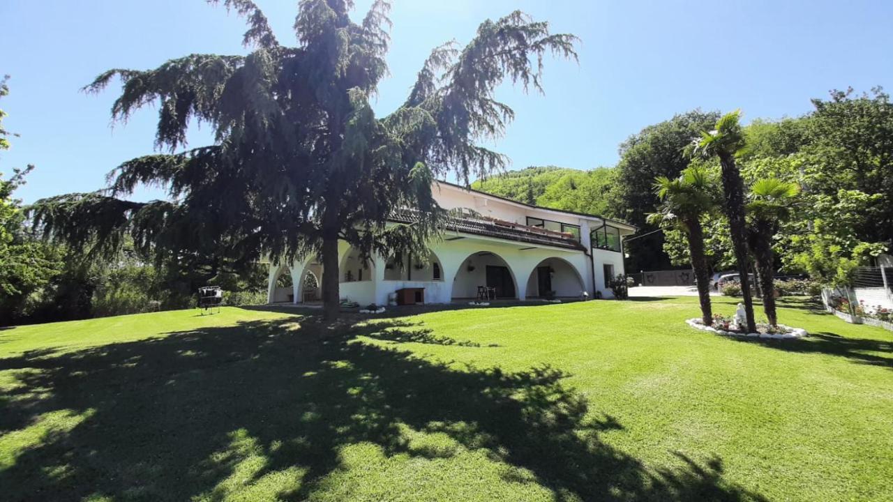 Bed and Breakfast "Cara Pace" In Collina Per Famiglie Montefiore Conca Exteriér fotografie